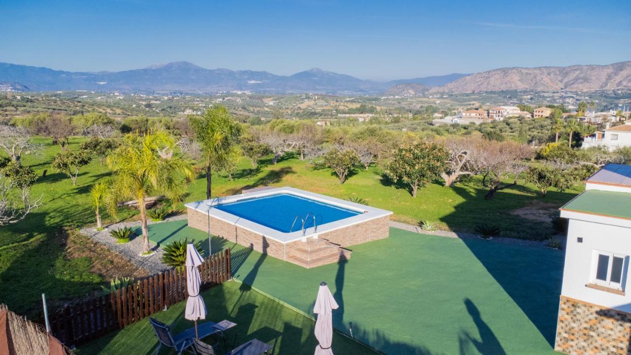 Cubo'S Finca La Higuera อาเลาริน เดลา ตอร์เร ภายนอก รูปภาพ